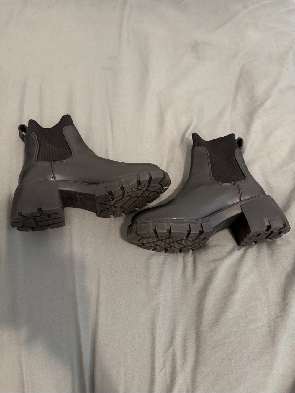 Steve Madden Black Chunky Lug-Sole Chelsea Booties
